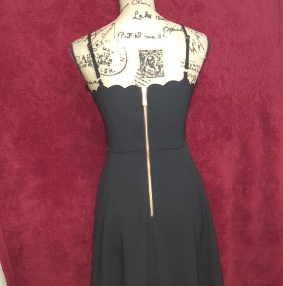 Ted Baker London Scallop Simbah Asymmetric Dress - Picture 10 of 12